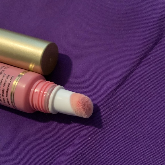 Too Faced melted liquified lipstick 💄 - Picture 4 of 4